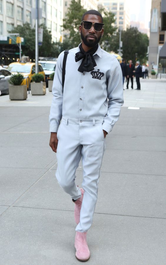 New York Fashion Week - Street Style - Day 6