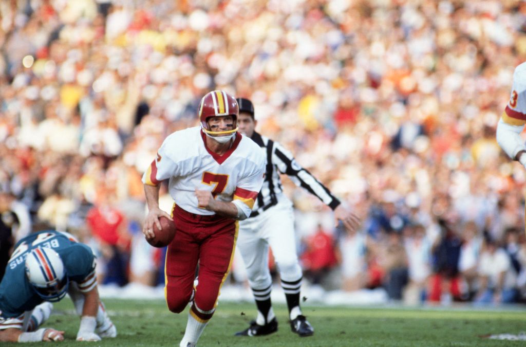 Washington Washington Football Team Quarterback Joe Theisman Playing Hard