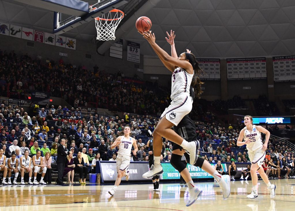 NCAA BASKETBALL: MAR 17 Div I Women's Championship - First Round - UConn v Saint Francis
