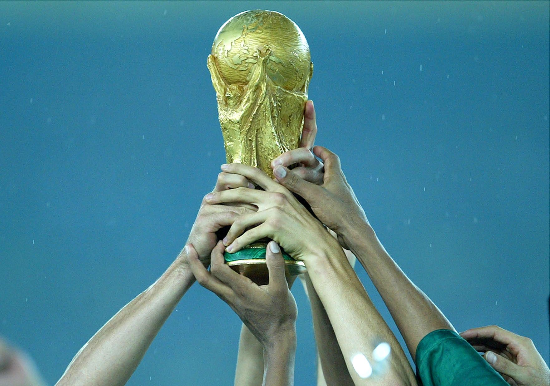 2002 FIFA World Cup, Cheering, Brazil won the World Cup