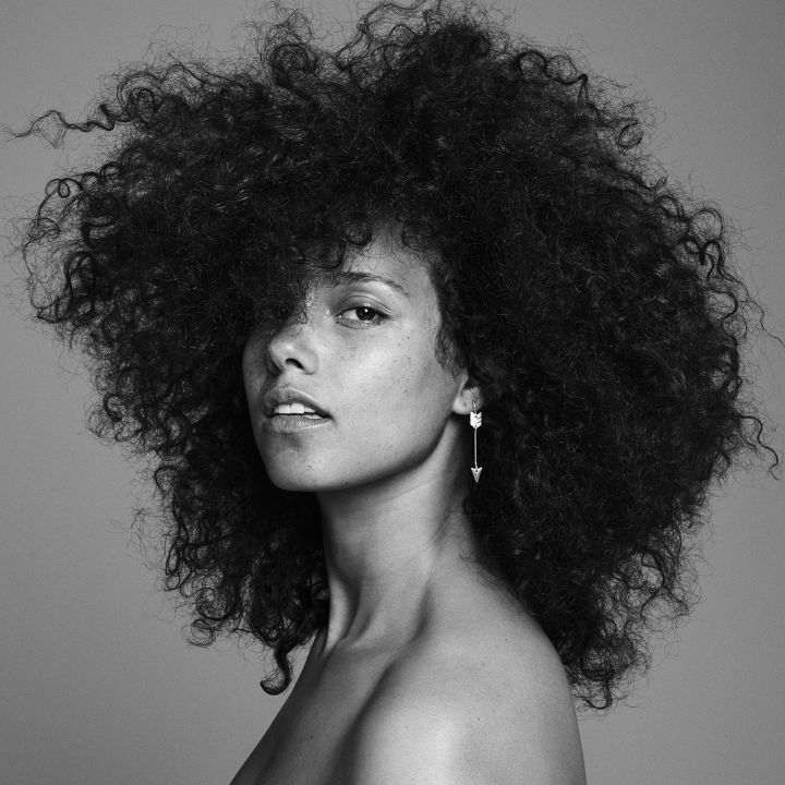 25 of Alicia Keys' Most Fire Looks Throughout the Years