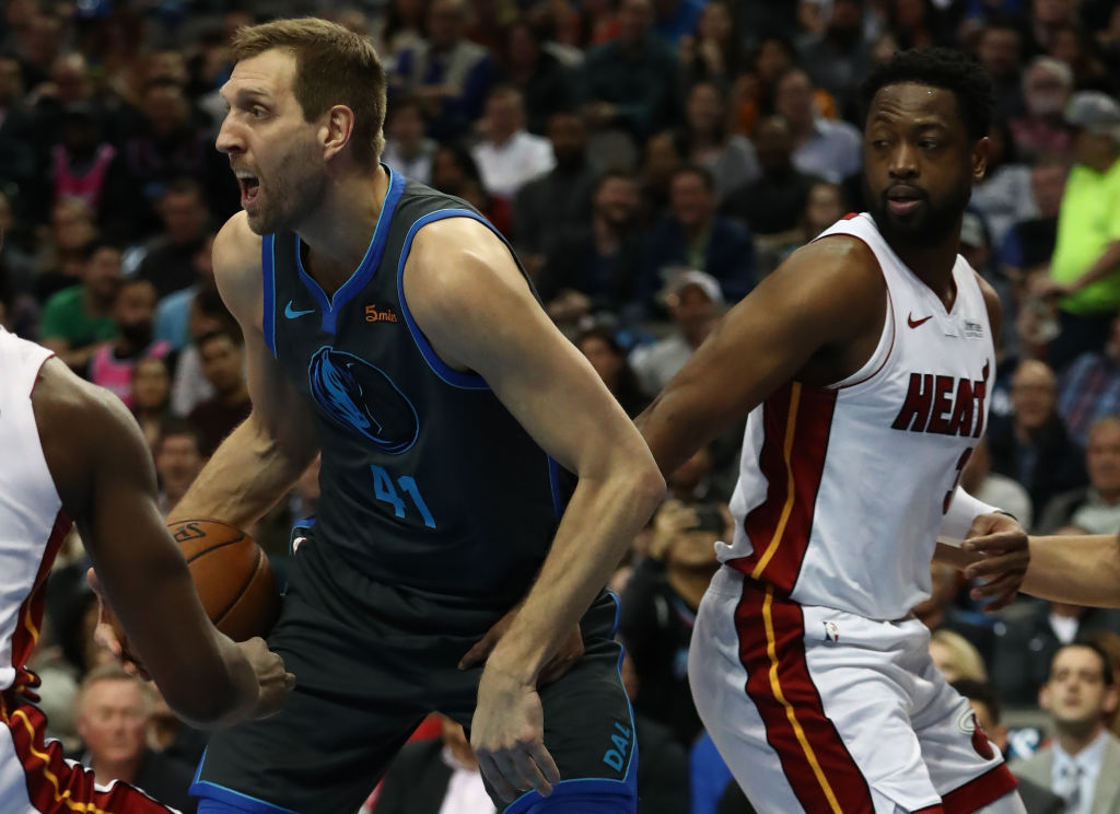 Dwyane Wade & Dirk Nowitzki Drop 30 In Final Home Games