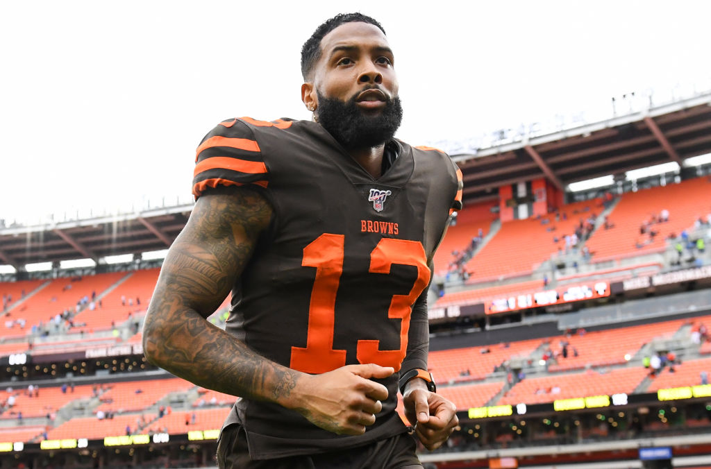 Tennessee Titans v Cleveland Browns