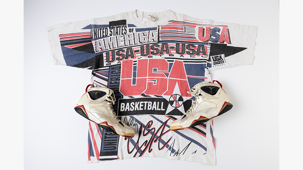 Air Jordan Auction. Christie's x Stadium Goods