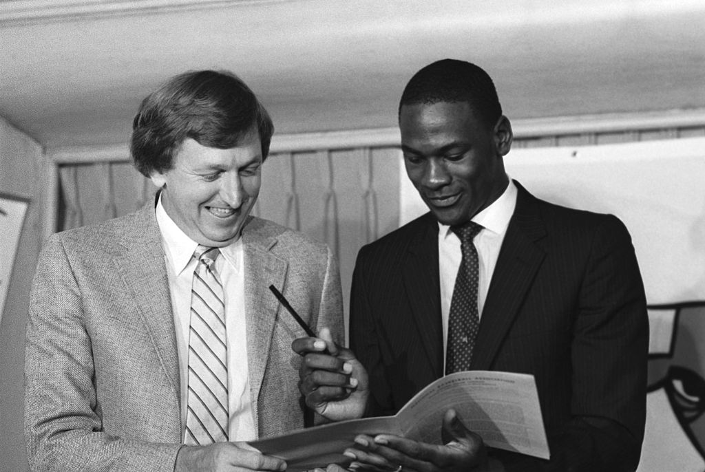 Michael Jordan Looking Over New Contract With Bulls