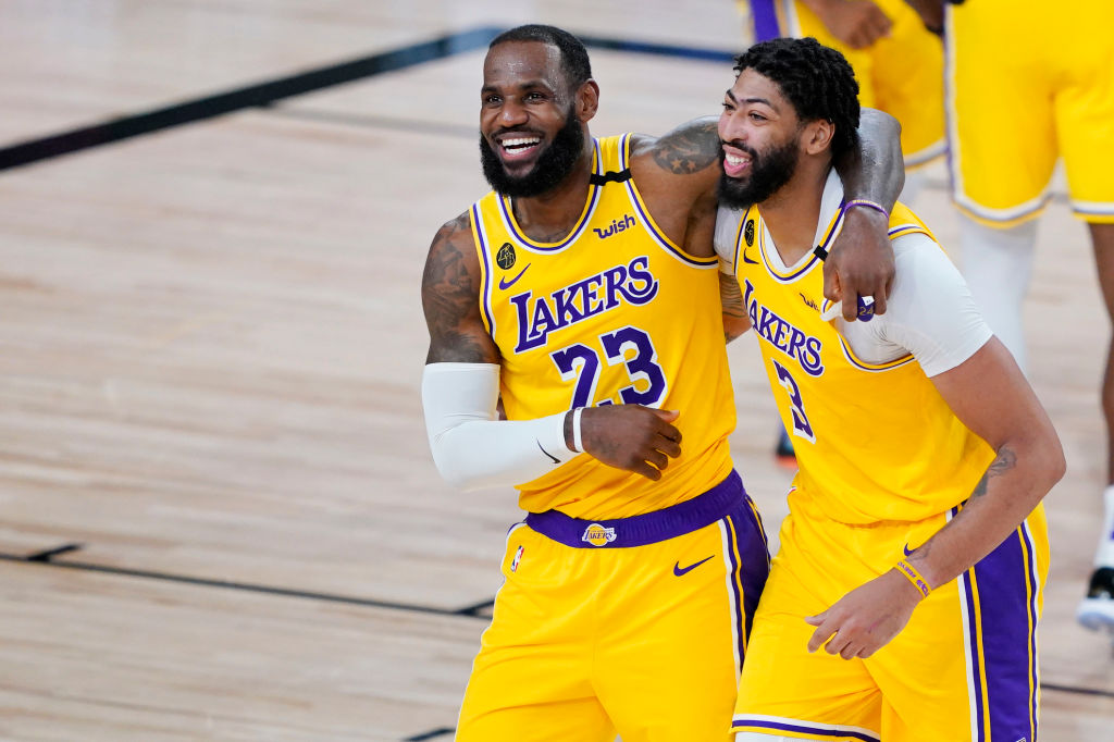 Denver Nuggets v Los Angeles Lakers