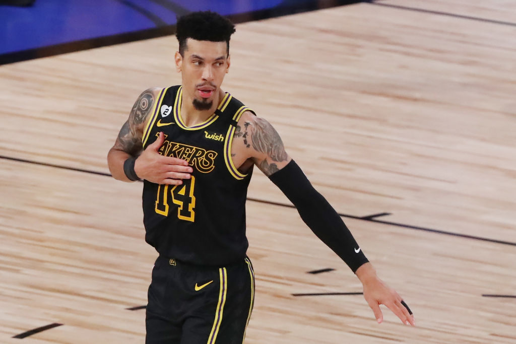 Snoop Dogg Clowns Danny Green After Bricks Wide-Open Game Winning Shot