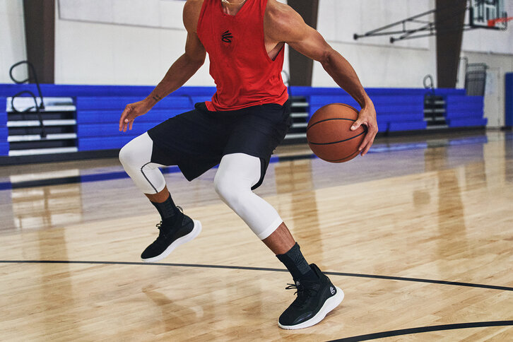 UA Curry Flow 8