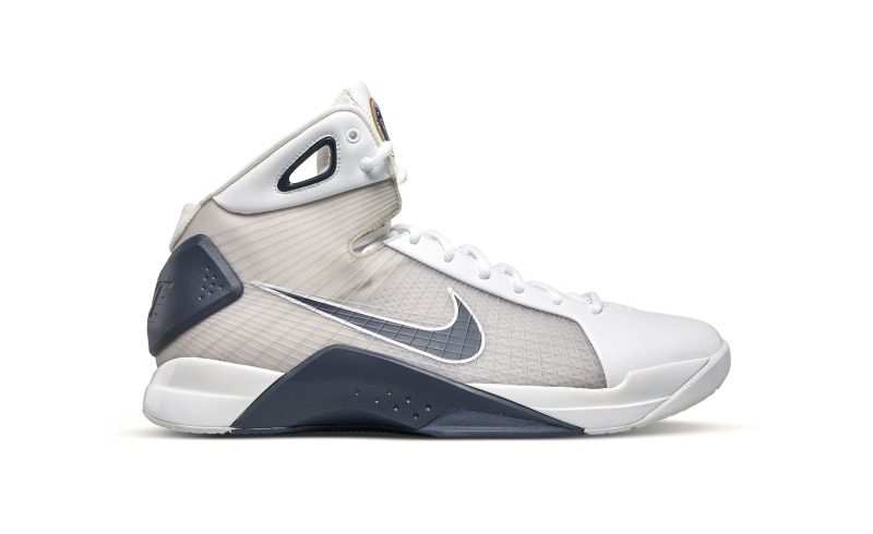For $25K You Can Own A Pair of Barack Obama's Nike Hyperdunk PEs