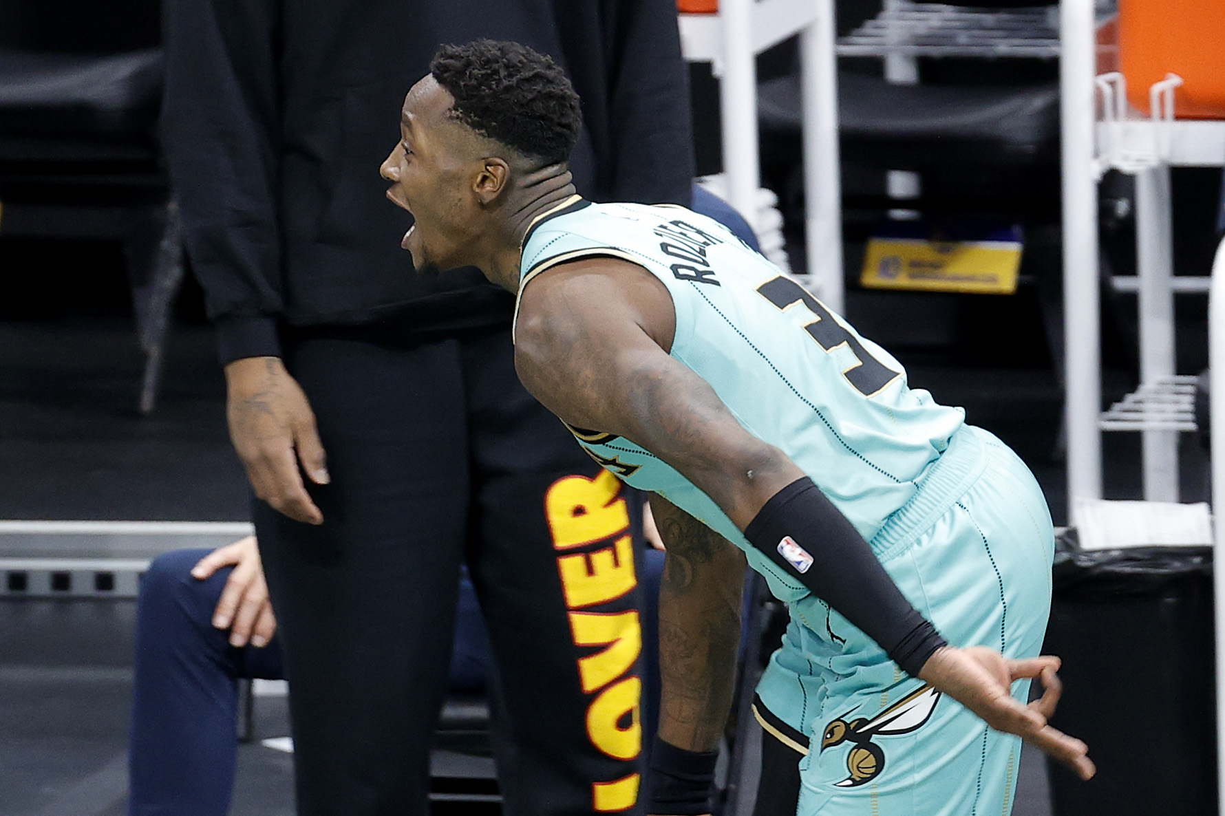 Golden State Warriors v Charlotte Hornets