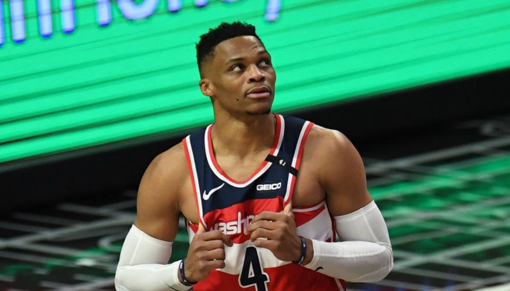 LA Clippers defeat the Washington Wizards 135-116 during a NBA basketball game.