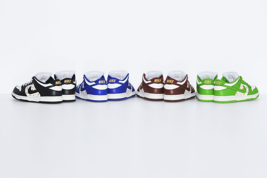 Supreme X Nike SB Dunk Low