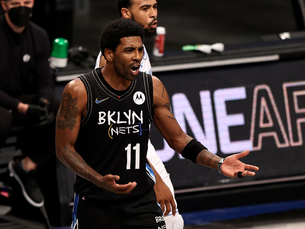 Los Angeles Lakers v Brooklyn Nets