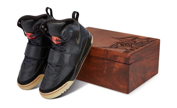 Kanye West ‘Grammy Worn’ Nike Air Yeezy Sample
