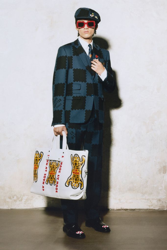 NIGO and Virgil Abloh's LV² Pre-Spring 2022 Collection 32 of 33