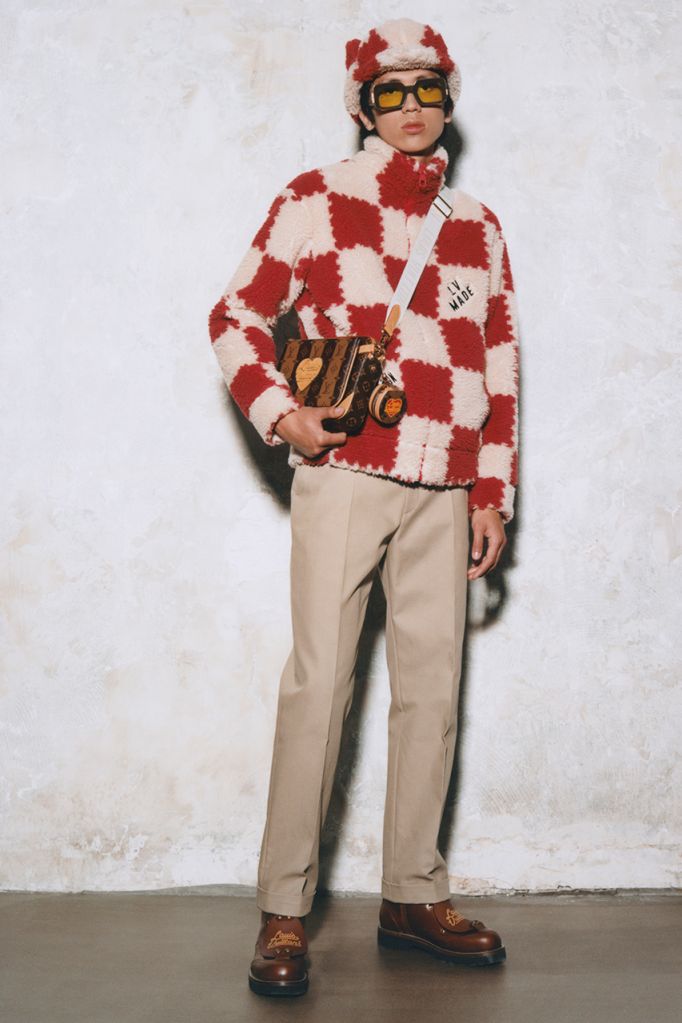 NIGO and Virgil Abloh's LV² Pre-Spring 2022 Collection 32 of 33