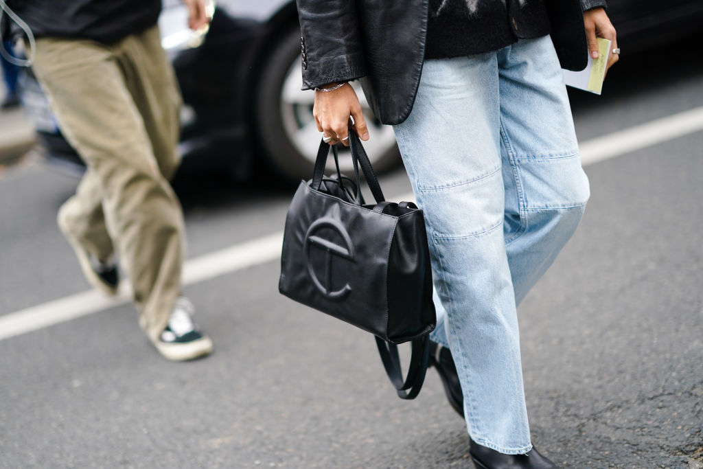 Street Style - Paris Fashion Week - Menswear F/W 2020-2021 : Day Two