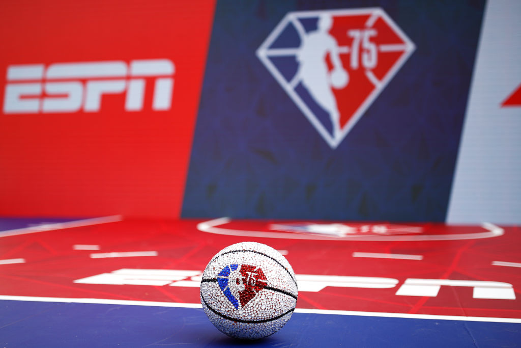 Twitter Reacts To Noticeable Snubs On The NBA's Top 75th Anniversary Team