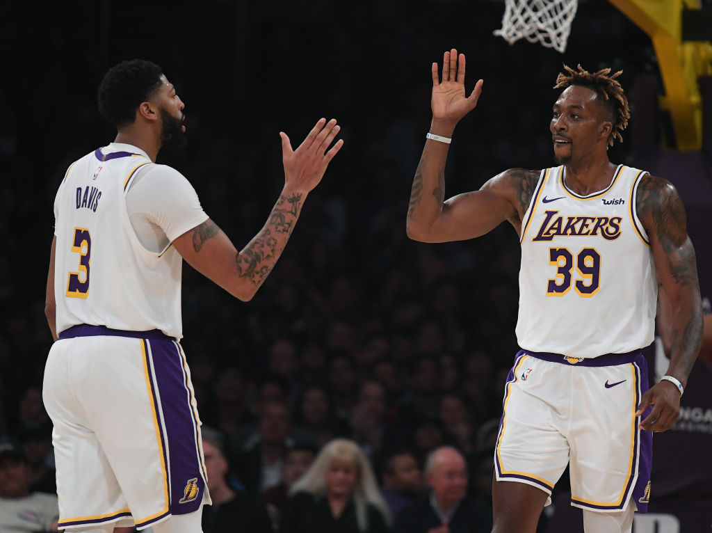 Twitter Drops Lakers Hot Takes After Anthony Davis & Dwight Howard "Fight"