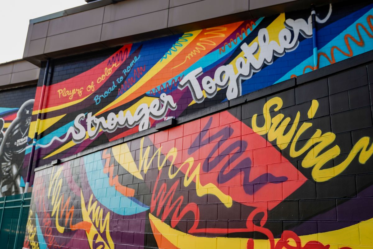 PK Subban & Newark NJ local artist create mural to celebrate diversity in hockey
