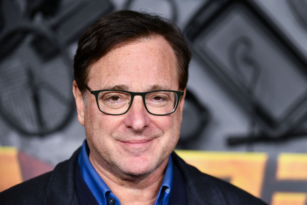 'Full House' Star & Comedian Bob Saget Dead At 65, Twitter Reacts