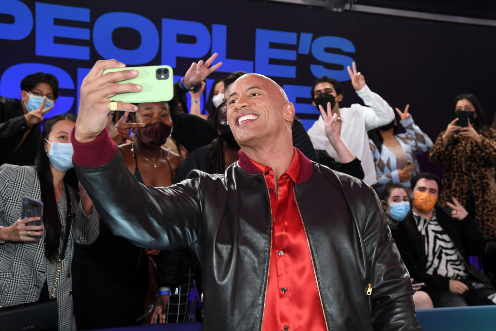 Dwayne Johnson Honored with People's Champion Award at 2021 People's Choice Awards