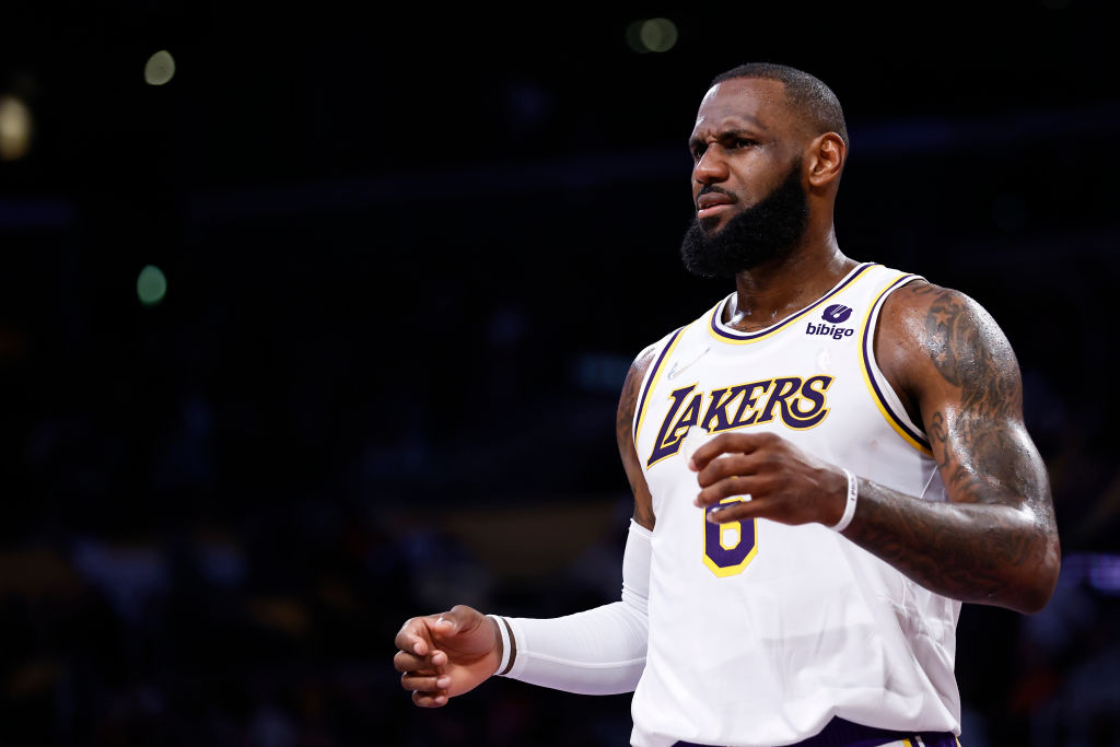 New Orleans Pelicans v Los Angeles Lakers