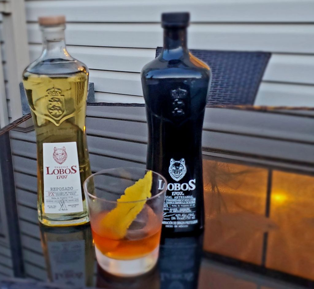 Oaxaca Old Fashioned x Lobos 1707