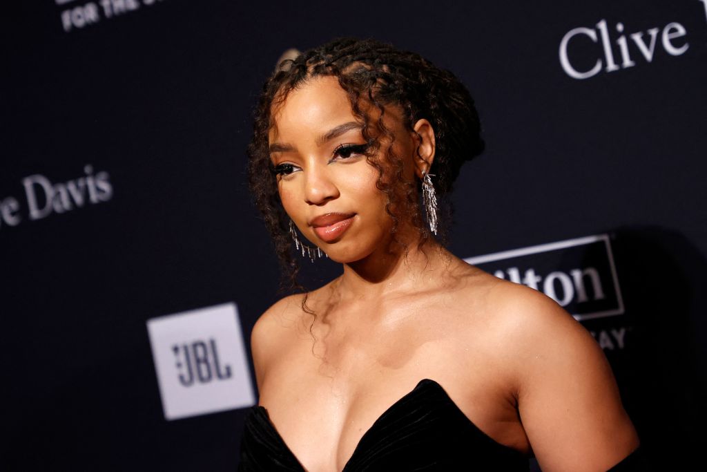 US-ENTERTAINMENT-MUSIC-GRAMMYS-CLIVE DAVIS-ARRIVALS