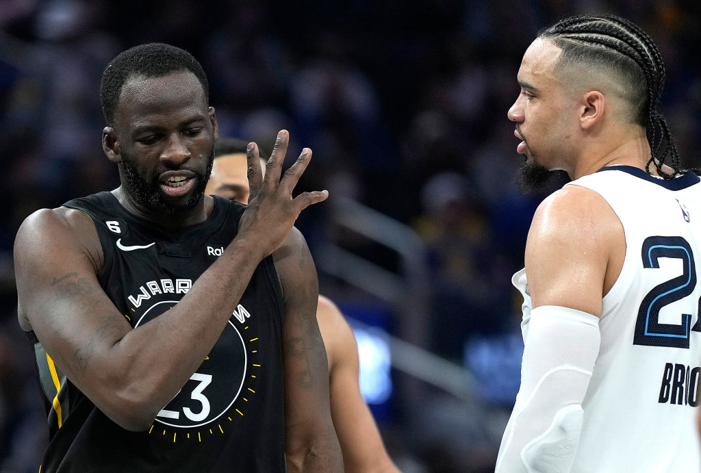 Memphis Grizzlies v Golden State Warriors