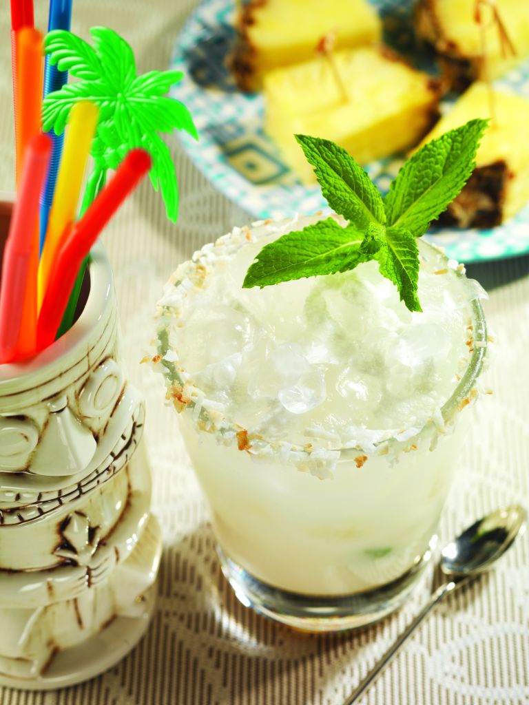 Sammy's Beach Bar Rum X Star Wars Day Cocktails