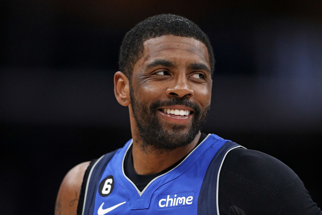 Dallas Mavericks v Memphis Grizzlies