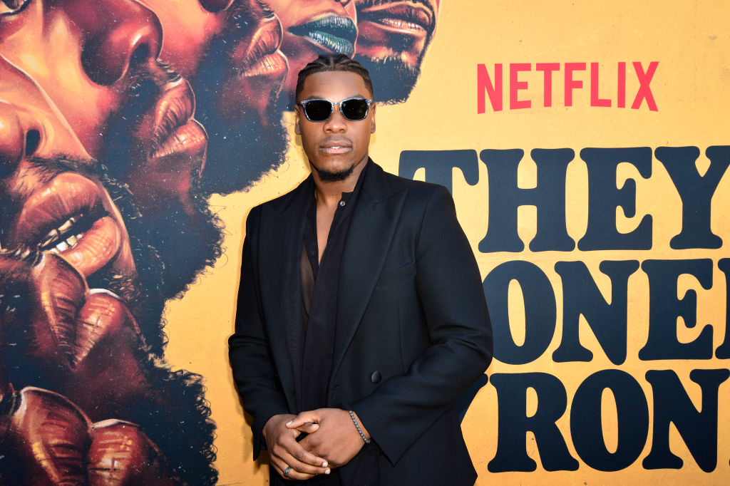 John Boyega Says Jamie Foxx Is "Doing Well" 