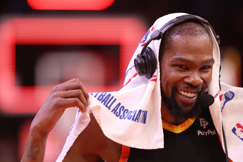 Los Angeles Clippers v Phoenix Suns - Game Five