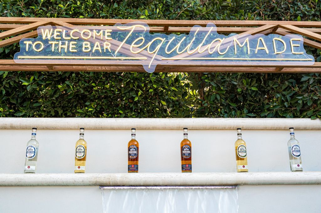 Jose Cuervo X Cuervo Agave Bar