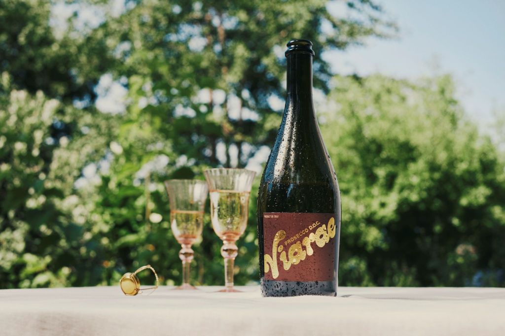 Issa Rae Viarae Prosecco
