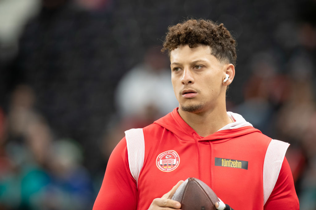 Miami Dolphins v Kansas City Chiefs