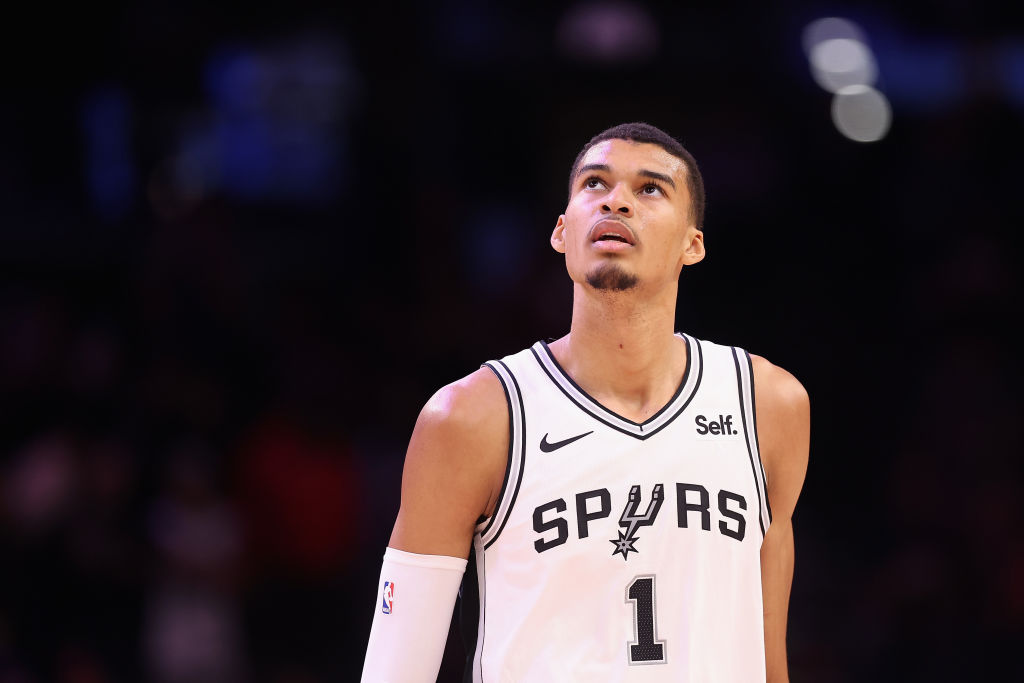San Antonio Spurs v Phoenix Suns