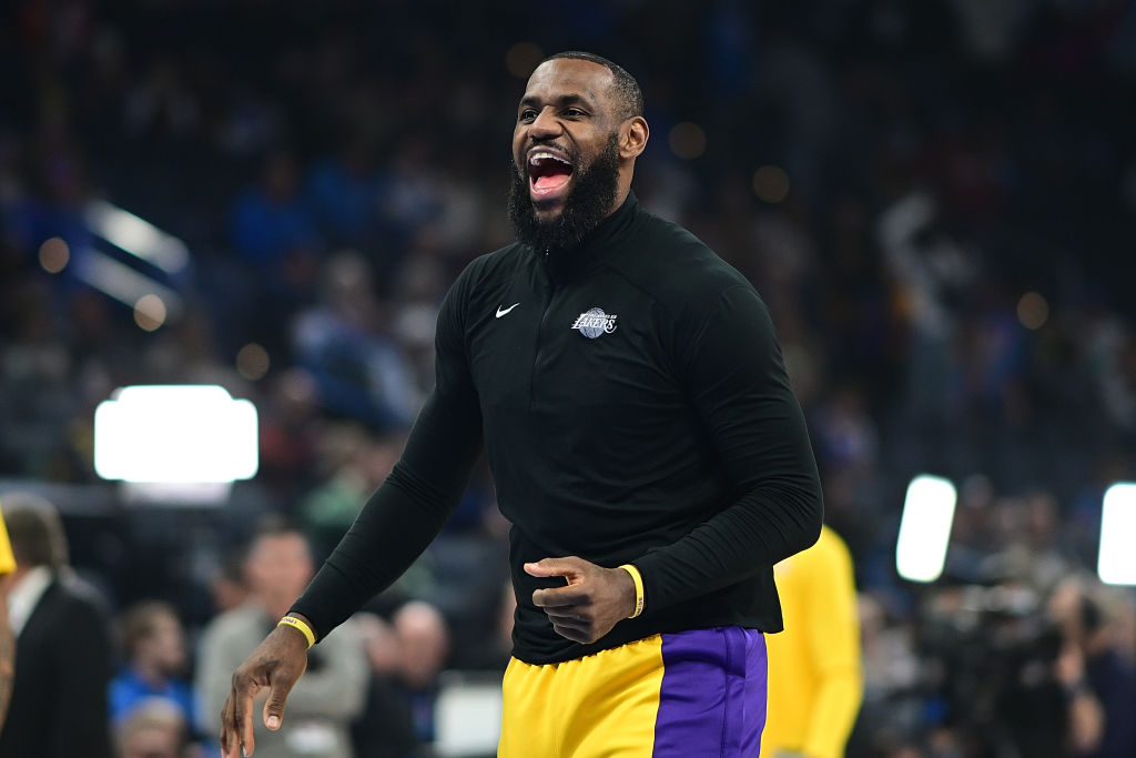 Los Angeles Lakers v Oklahoma City Thunder