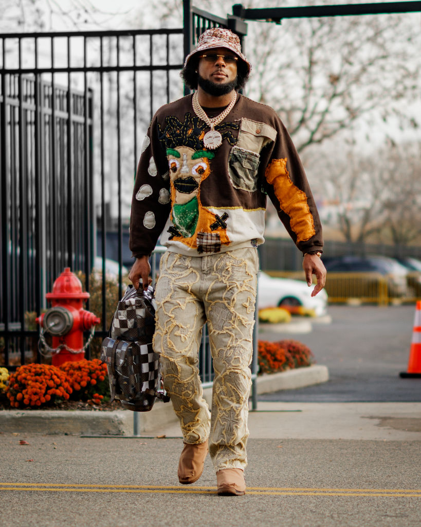 Celebrity Sightings In United States - November 26, 2023