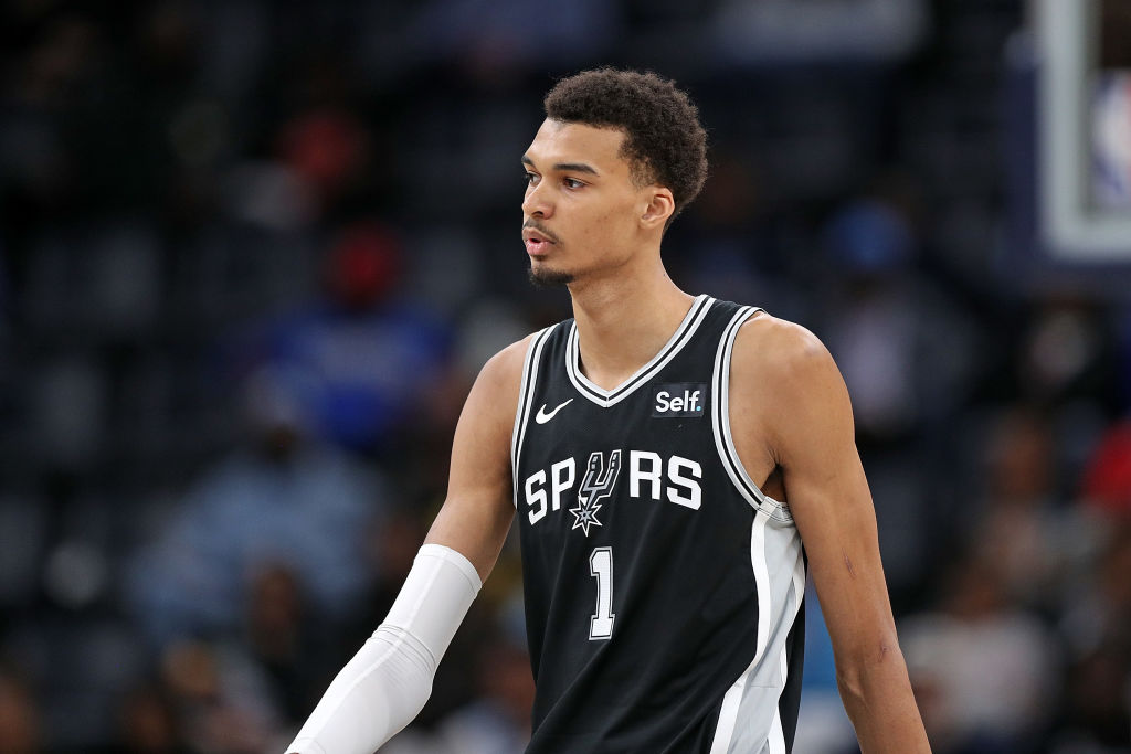 San Antonio Spurs v Memphis Grizzlies