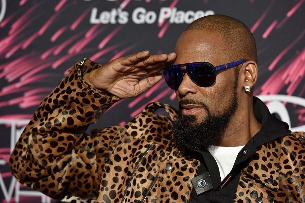 2015 Soul Train Music Awards - Arrivals