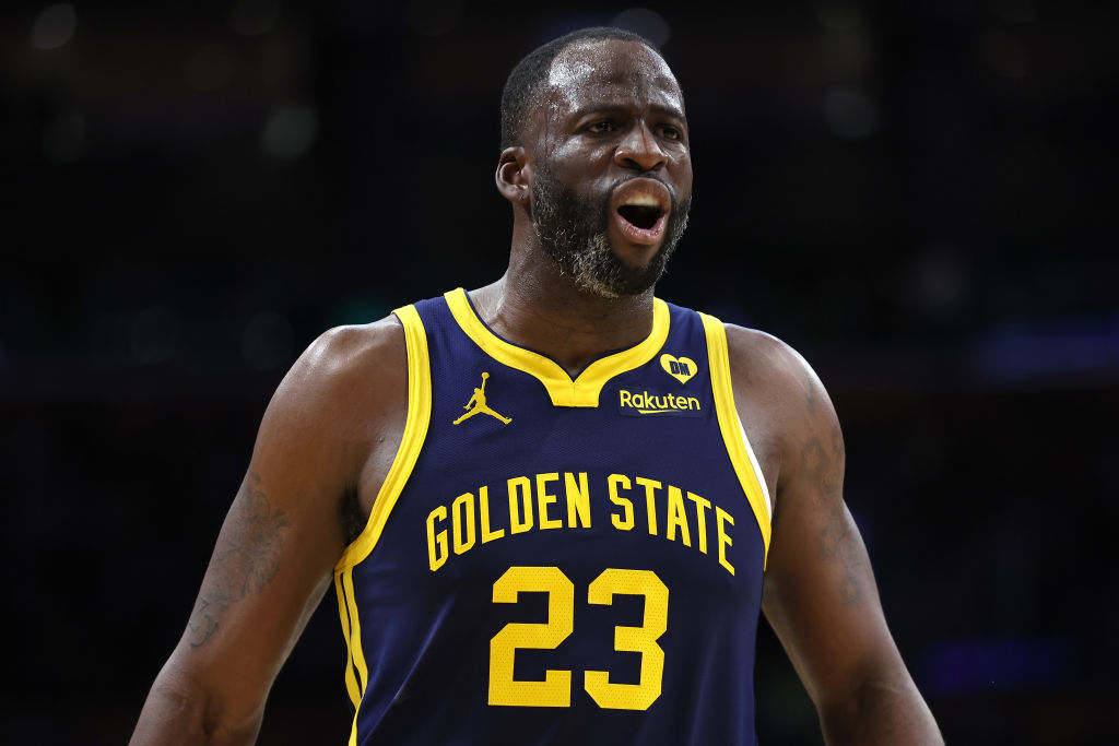Golden State Warriors v Los Angeles Lakers