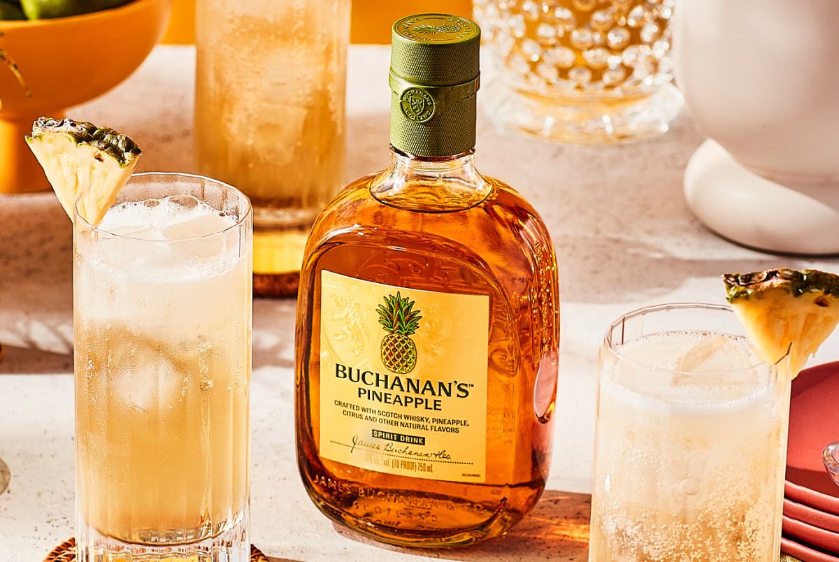 Piña Fizz