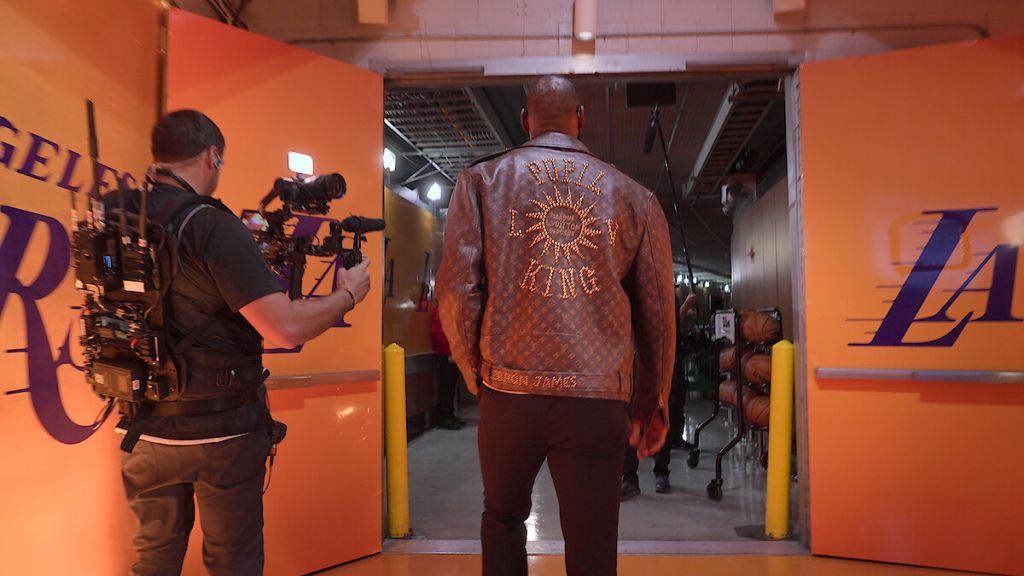 Netflix Docuseries "Starting 5"