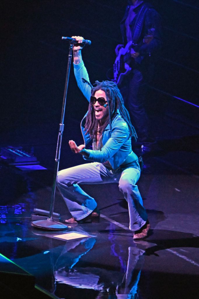 Lenny Kravitz at Ovation Hall