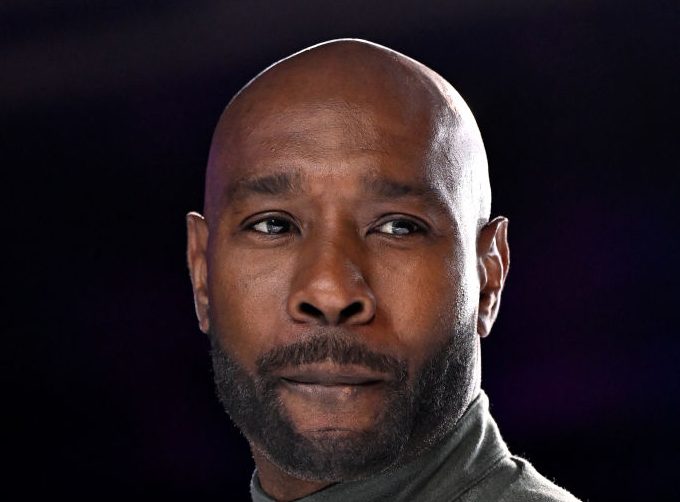 Morris Chestnut & Mindy Kaling Annoucing Golden Globes Noms