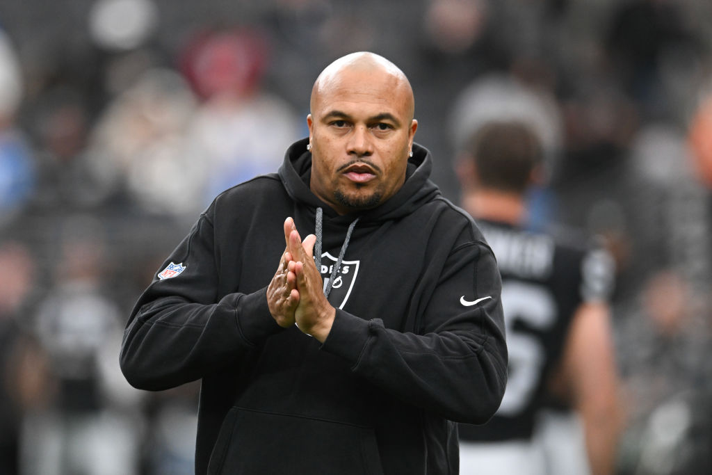 Los Angeles Chargers v Las Vegas Raiders