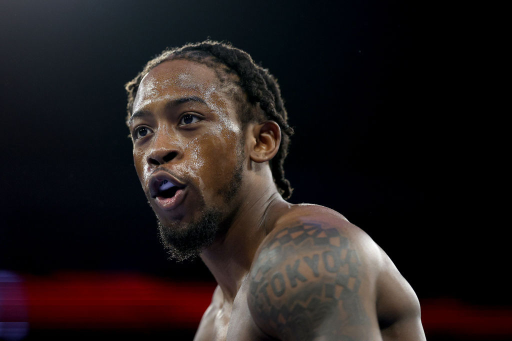 Keyshawn Davis v Anthony Yigit