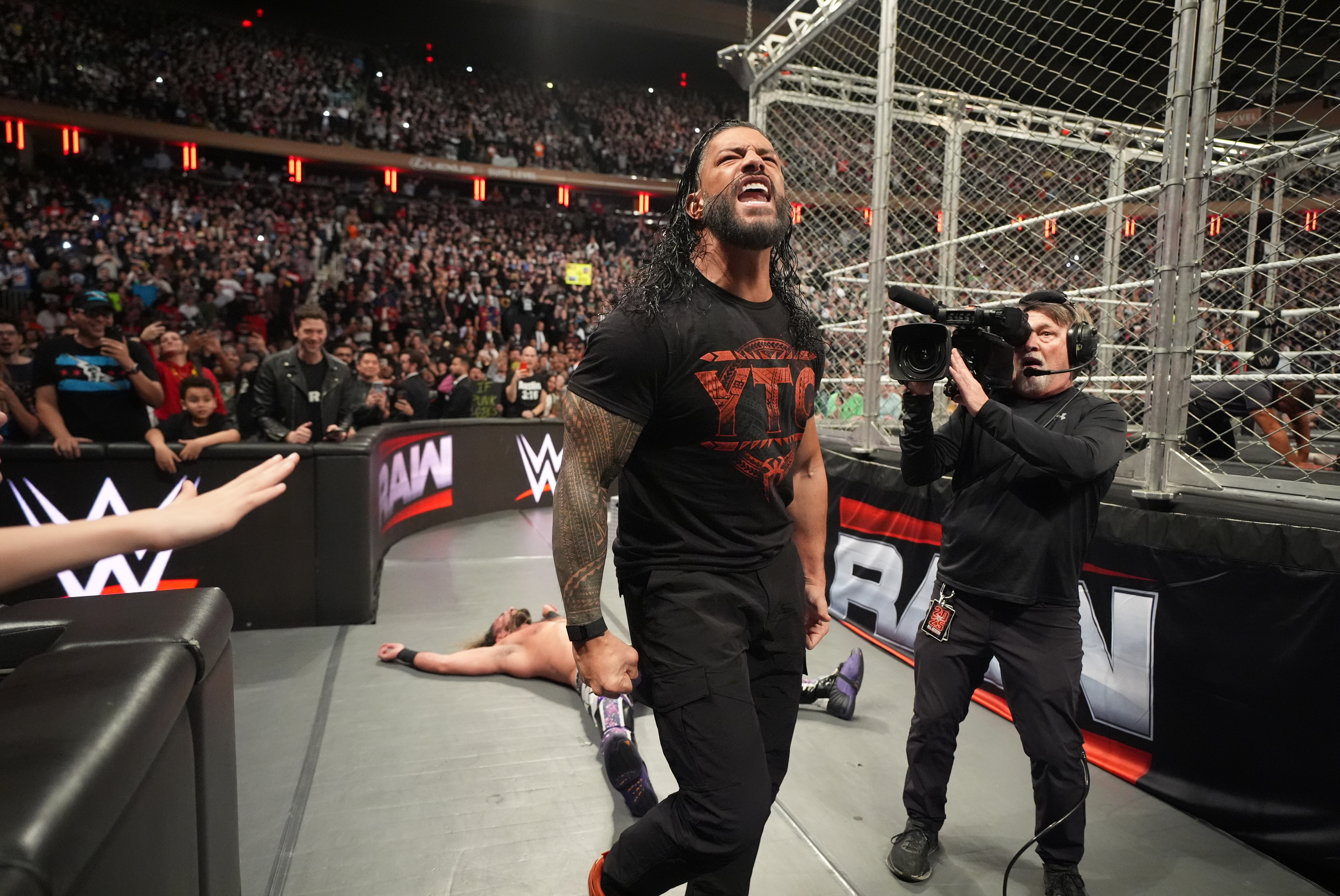 WWE Monday Night Raw